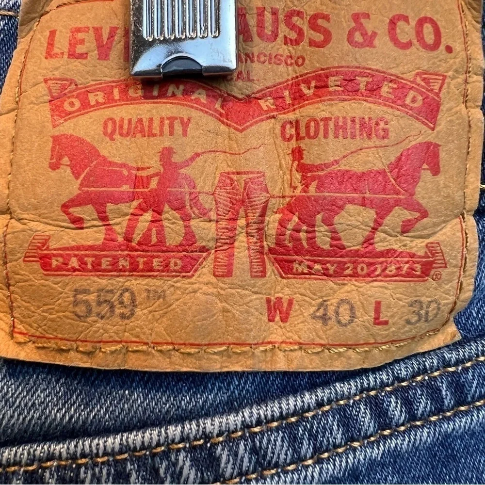 LEVI’S 559 Straight leg, Relaxed Fit Blue Jeans 40X30
